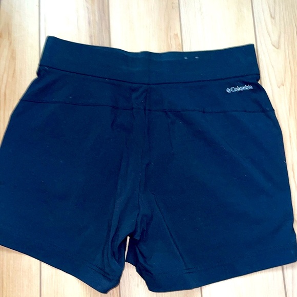 Columbia shorts - Picture 2 of 3